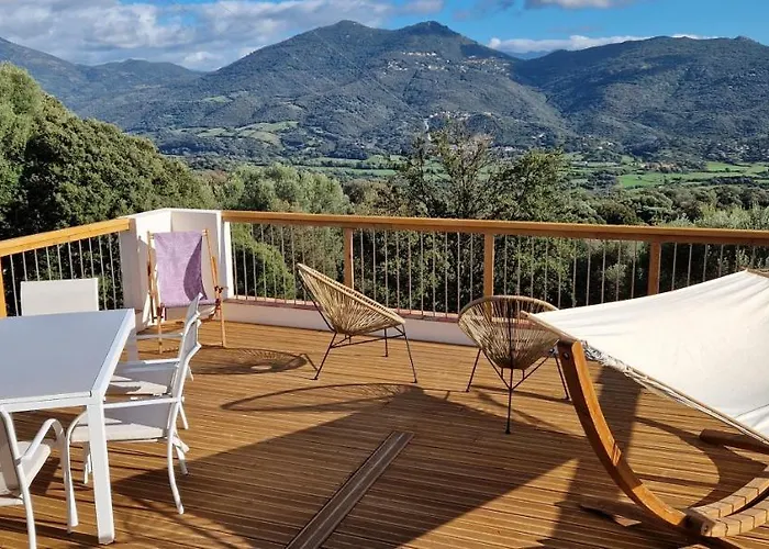 Villa Super Idyllique & Antique Avec Vue Imprenable Olmeto (Corsica)