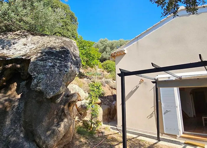 Villa Super Idyllique & Antique Avec Vue Imprenable Olmeto (Corsica)
